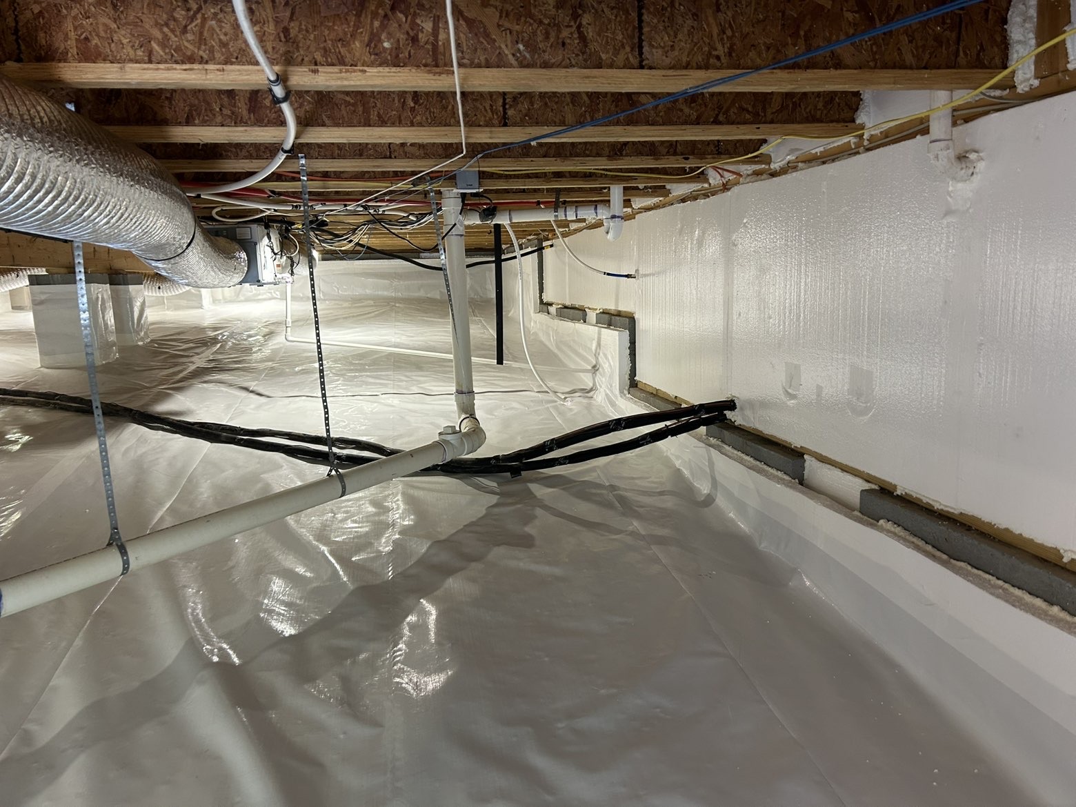 Sealed space with HVAC ductwork and multiple support columns in a completed protection system